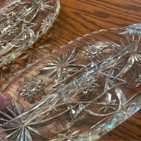 Set of 2 Identical Depression Cut Glass Divided Relish Trays Clear Oval Star - Picture 6 of 13